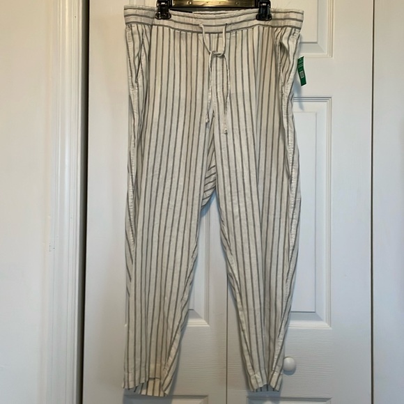 NWT Women’s XL Gap 55% Linen Easy Pant mid rise elastic drawstring ankle length - Picture 6 of 9